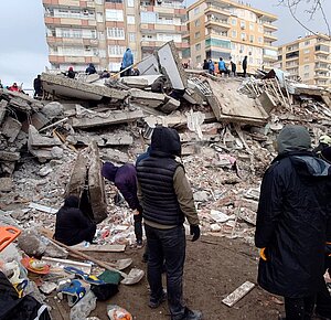 Erdbebenschäden in der Türkei; (c) Voice of America 